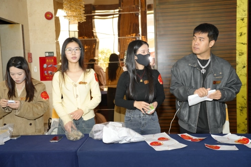 Meeting &middot; Consensus & Direction